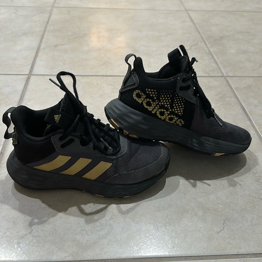 Boys Adidas shoes
